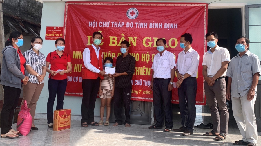 HỘI CTĐ TỈNH BÀN GIAO NHÀ CHO HỘ NGHÈO