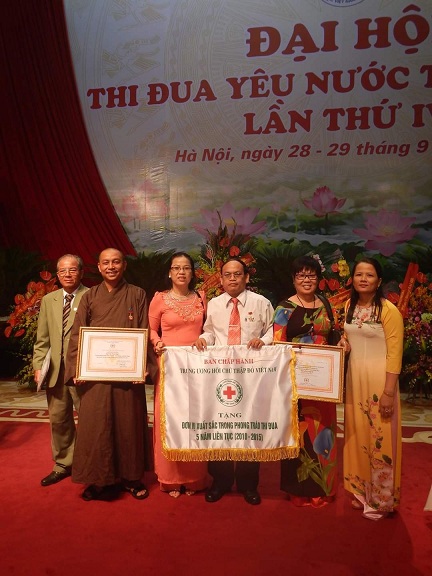 Luôn đồng hành, góp sức phát triển quê hương, đất nước