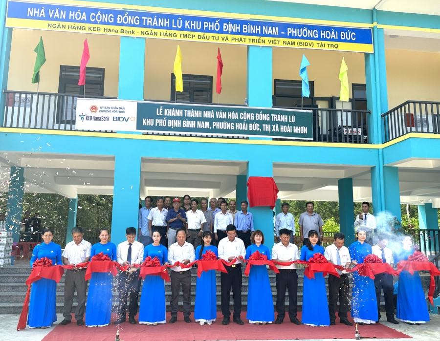 Khánh thành nhà văn hóa cộng đồng tránh trú lũ khu phố Định Bình Nam, Phường Hoài Đức