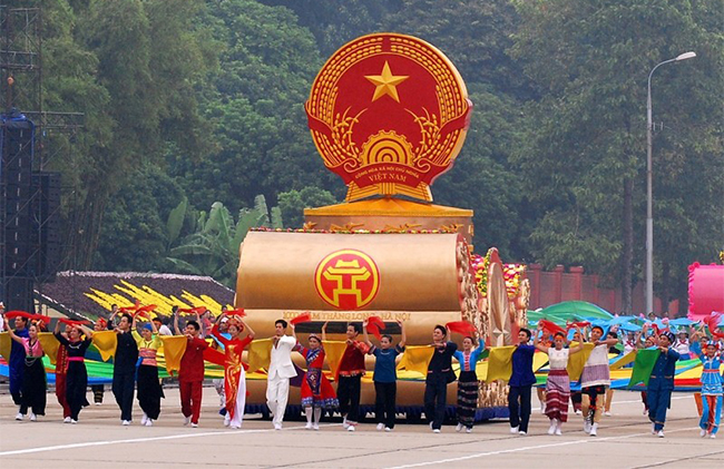 Phát huy tinh thần Cách mạng Tháng Tám, xây dựng khối đại đoàn kết toàn dân