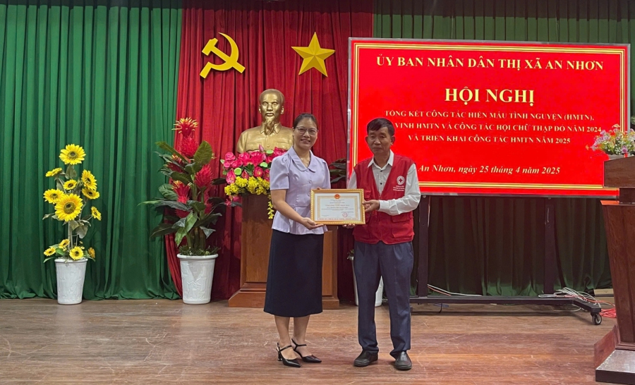 An Nhơn tổ chức hội nghị tổng kết công tác hiến máu tình nguyện năm 2024, triển khai công tác năm 2025