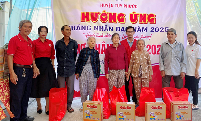 Tuy Phước tổ chức phiên “Chợ 0 đồng”