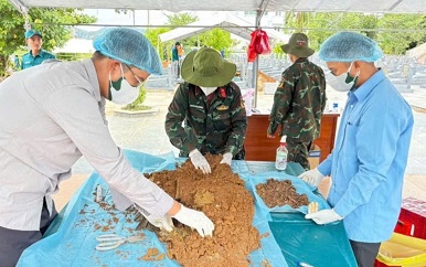 Gia Lai hoàn thành lấy mẫu sinh phẩm tại hơn 12.000 phần mộ liệt sĩ chưa có thông tin