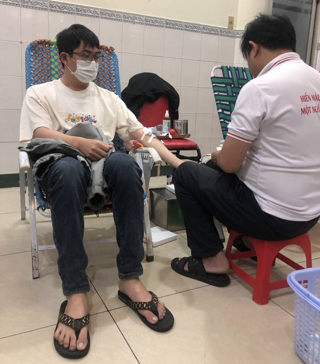 Lễ hội xuân hồng 2023 và tuyên dương gương sáng nhân đạo, cá nhân, gia đình hiến máu tiêu biểu 2022