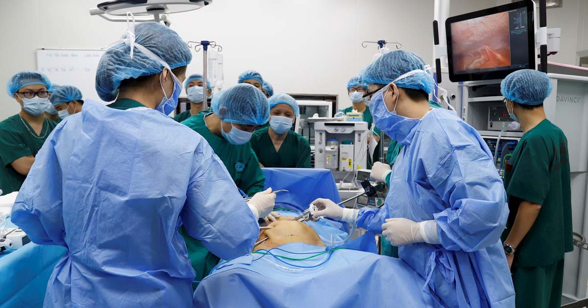 Dấu hiệu mắc ung thư máu dễ bị bỏ qua
