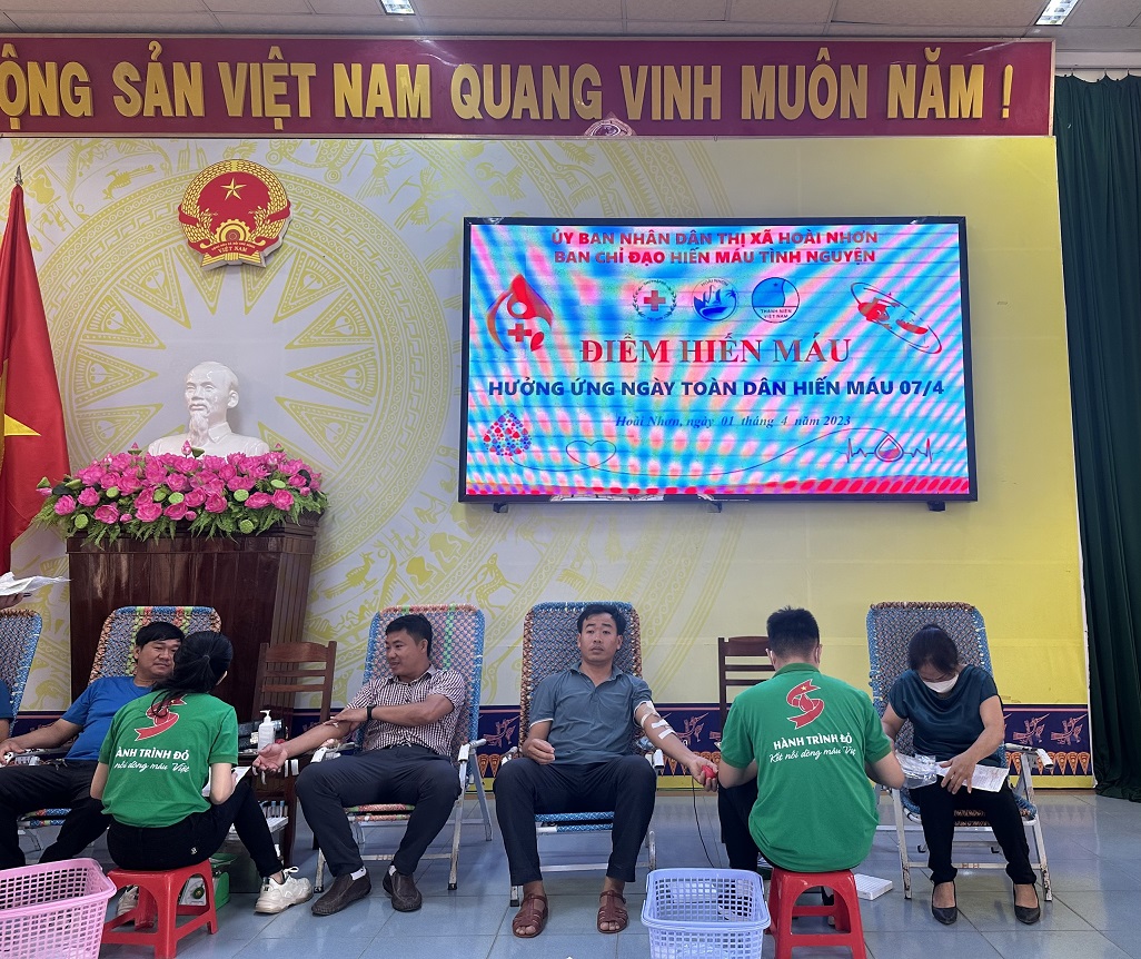 Thị xã Hoài Nhơn tổ chức hiến máu hưởng ứng ngày Ngày toàn dân HMTN 7.4