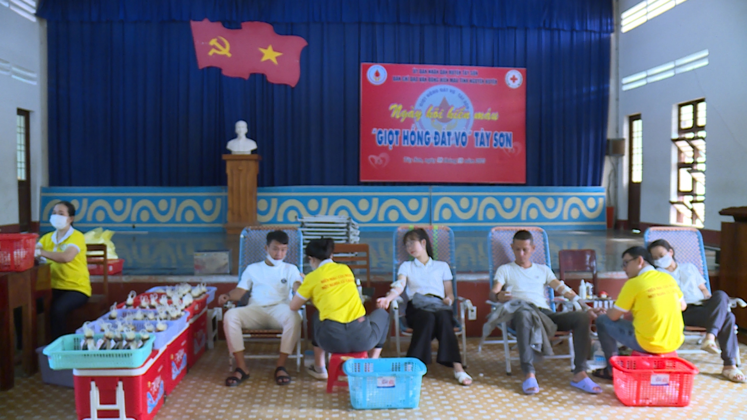 Huyện Tây Sơn tổ chức ngày hội hiến máu với chủ đề “Giọt hồng đất Võ” Tây Sơn