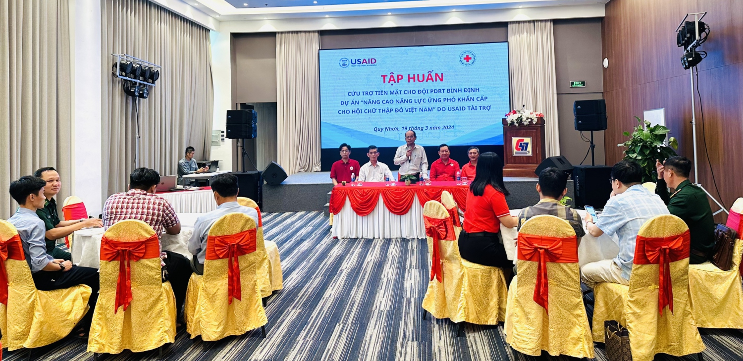 Tập huấn quy trình cứu trợ tiền mặt của Hội Chữ thập đỏ Việt Nam