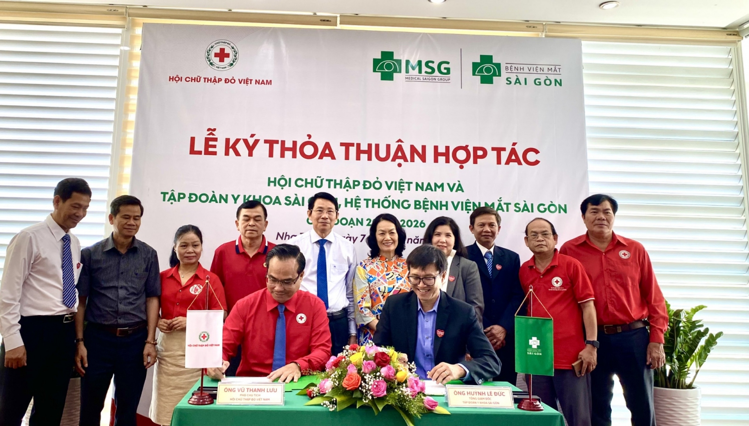 Lãnh đạo 2 đơn vị ký kết chương trình phối hợp