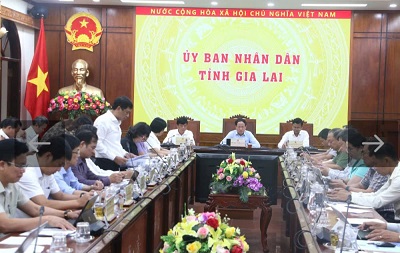 Quang cảnh hội nghị đánh giá tình hình phát triển kinh tế - xã hội tháng 5. Ảnh: Quang Tấn
